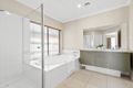 Property photo of 8 Grenache Court Sunbury VIC 3429