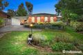 Property photo of 5 Devon Walk Mooroolbark VIC 3138