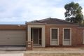 Property photo of 19 Oakbank Avenue Mill Park VIC 3082