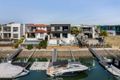 Property photo of 14 Harbourvue Court Helensvale QLD 4212