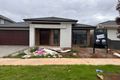 Property photo of 31 Livingston Drive Rockbank VIC 3335