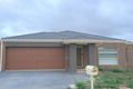 Property photo of 28 Risdon Circuit Tarneit VIC 3029