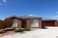 Property photo of 4 Yeovil Court Echuca VIC 3564