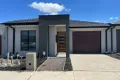 Property photo of 11 Oleander Circuit Beveridge VIC 3753