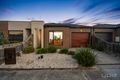 Property photo of 2/5 Greenleaf Circuit Tarneit VIC 3029