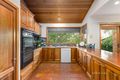 Property photo of 5 Thorncombe Walk Doncaster East VIC 3109