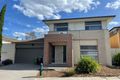 Property photo of 18 Barrier Reef Circuit Endeavour Hills VIC 3802