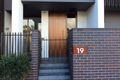 Property photo of 19 Grattan Close Forest Lodge NSW 2037