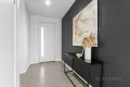 Property photo of 6 Bird Close Craigieburn VIC 3064