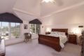 Property photo of 1 Bettina Court Berwick VIC 3806