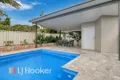 Property photo of 10 Barton Close Medowie NSW 2318