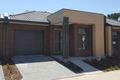 Property photo of 19 Burssi Circuit Doreen VIC 3754