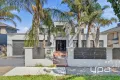 Property photo of 28 Eagleview Way Craigieburn VIC 3064