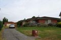 Property photo of 1 Seamons Court Endeavour Hills VIC 3802