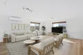 Property photo of 44 Lakeshore Drive Helensvale QLD 4212