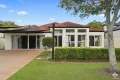 Property photo of 8 Serenity Boulevard Helensvale QLD 4212