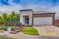 Property photo of 15 Cascade Terrace Craigieburn VIC 3064