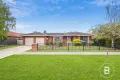 Property photo of 16 Robertson Drive Alfredton VIC 3350