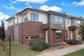 Property photo of 62 Grattan Cove Craigieburn VIC 3064