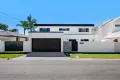 Property photo of 7 San Michele Court Broadbeach Waters QLD 4218