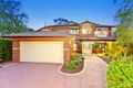 Property photo of 8 Yellow Gum Rise Greensborough VIC 3088