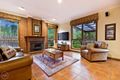 Property photo of 8 Yellow Gum Rise Greensborough VIC 3088