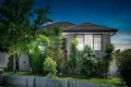 Property photo of 1/39 Shannon Crescent Watsonia VIC 3087