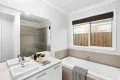 Property photo of 39 Flanagan Close Armstrong Creek VIC 3217