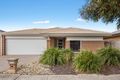 Property photo of 19 Lilyturf Drive Tarneit VIC 3029