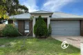 Property photo of 2 Danita Way Cranbourne West VIC 3977