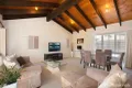 Property photo of 2/40 Scoresby Road Bayswater VIC 3153