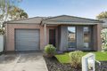 Property photo of 32 Wattlewoods Place Carrum Downs VIC 3201