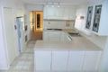 Property photo of 10 Manley Close Endeavour Hills VIC 3802