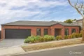 Property photo of 27 Skipton Street Drouin VIC 3818
