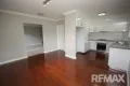 Property photo of 2/70 Stirling Boulevard Tatton NSW 2650