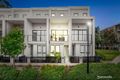 Property photo of 8 Oak Terrace Wheelers Hill VIC 3150