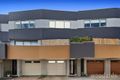 Property photo of 22 Aviary Grove Thornbury VIC 3071