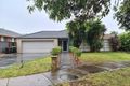Property photo of 33 Melfin Drive Hillside VIC 3037