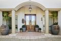 Property photo of 3157 Riverleigh Drive Hope Island QLD 4212