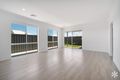 Property photo of 110 Sapphire Drive Treeby WA 6164