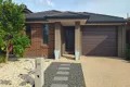 Property photo of 30 Karawarra Circuit Cranbourne North VIC 3977