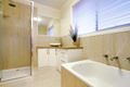 Property photo of 19 Manning Clark Road Mill Park VIC 3082