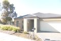 Property photo of 71 Charteris Drive Craigieburn VIC 3064