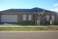 Property photo of 7 Aberfeldie Way Caroline Springs VIC 3023