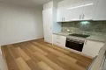 Property photo of 4/22 Shepparson Avenue Carnegie VIC 3163
