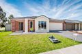 Property photo of 8 Arrow Road Cranbourne East VIC 3977