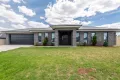 Property photo of 19 Cheviot Drive Kelso NSW 2795