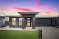 Property photo of 62 Archibald Crescent Nirimba QLD 4551