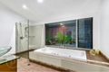 Property photo of 8 Flinders Court Mount Ommaney QLD 4074