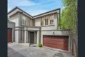 Property photo of 3/10 Whittens Lane Doncaster VIC 3108